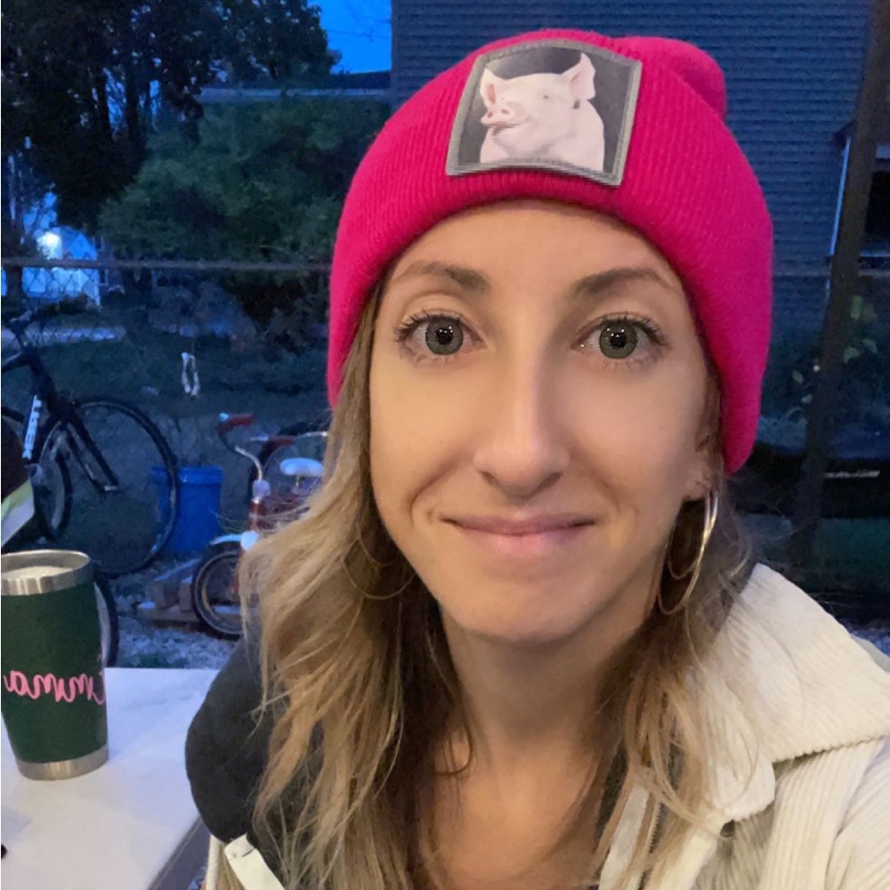 Meet your Posher, Emma